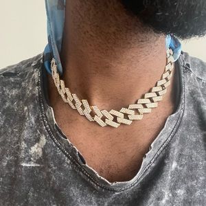 Diamond Necklace — 18 inch long x ¾ inch wide